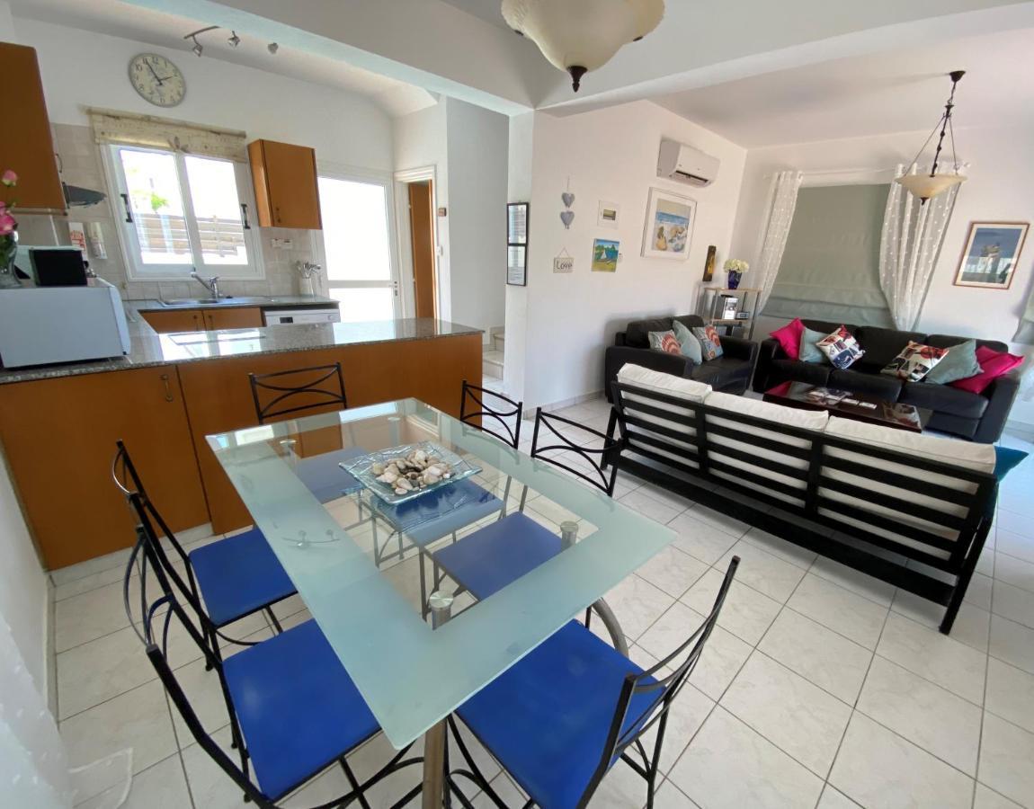 Villa Emiliana Paralimni Dış mekan fotoğraf