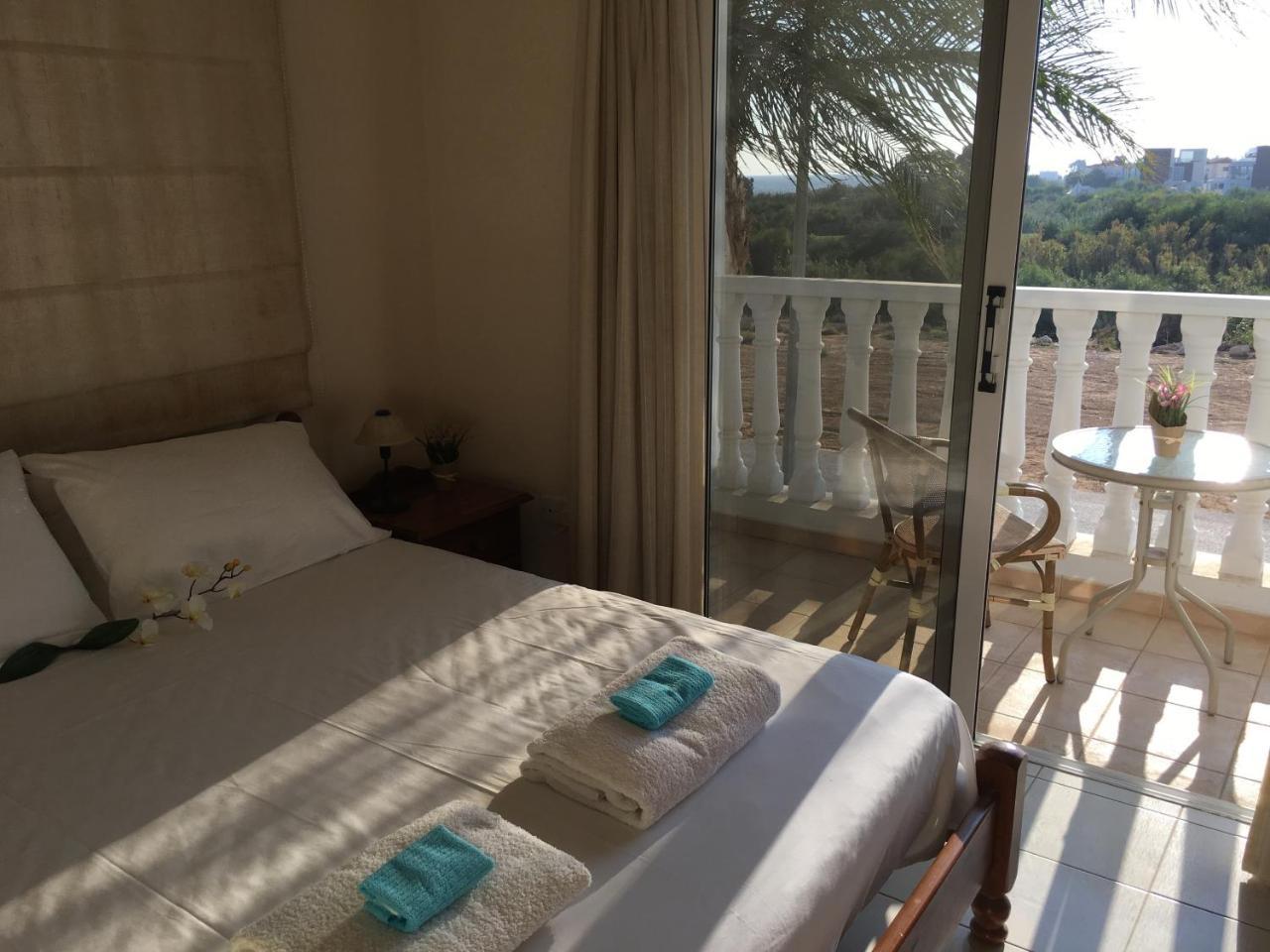 Villa Emiliana Paralimni Dış mekan fotoğraf